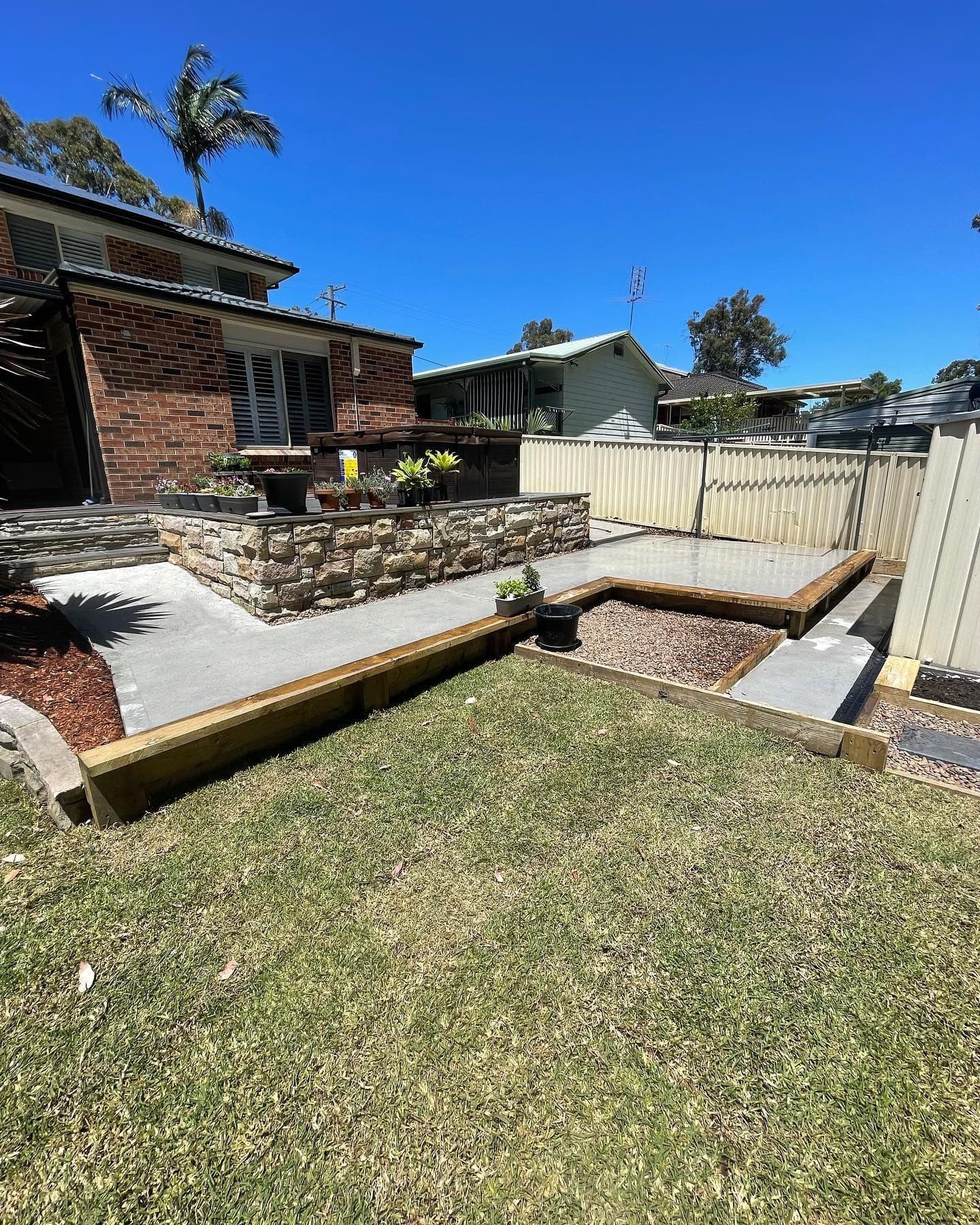 640m² shed slab